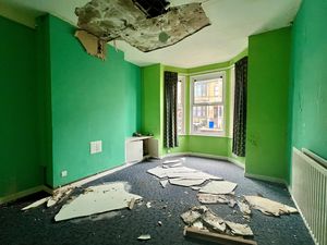 Photo 1- click for photo gallery